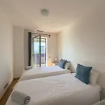 Sotell Gran Via Europa Bcn 아파트 *